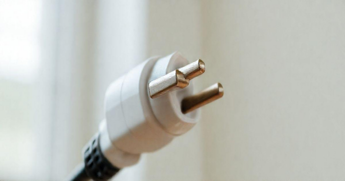 Plug bipolar &eacute; essencial para seguran&ccedil;a e efici&ecirc;ncia em instala&ccedil;&otilde;es el&eacute;tricas. Descubra suas vantagens e aplica&ccedil;&otilde;es.